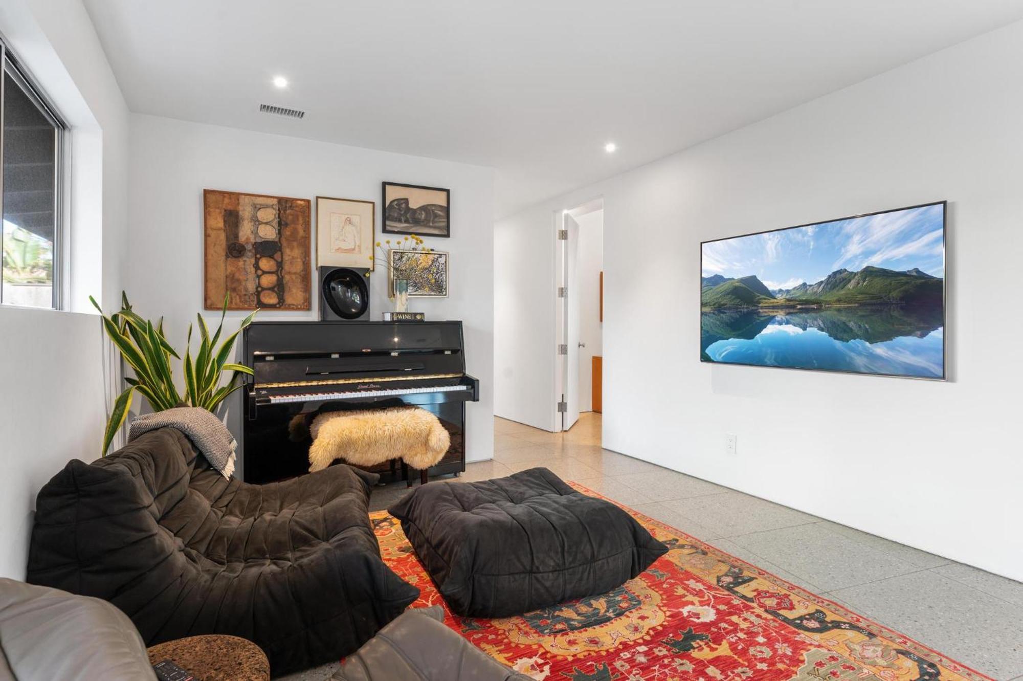 B5407 Beachfront Modern * San Diego