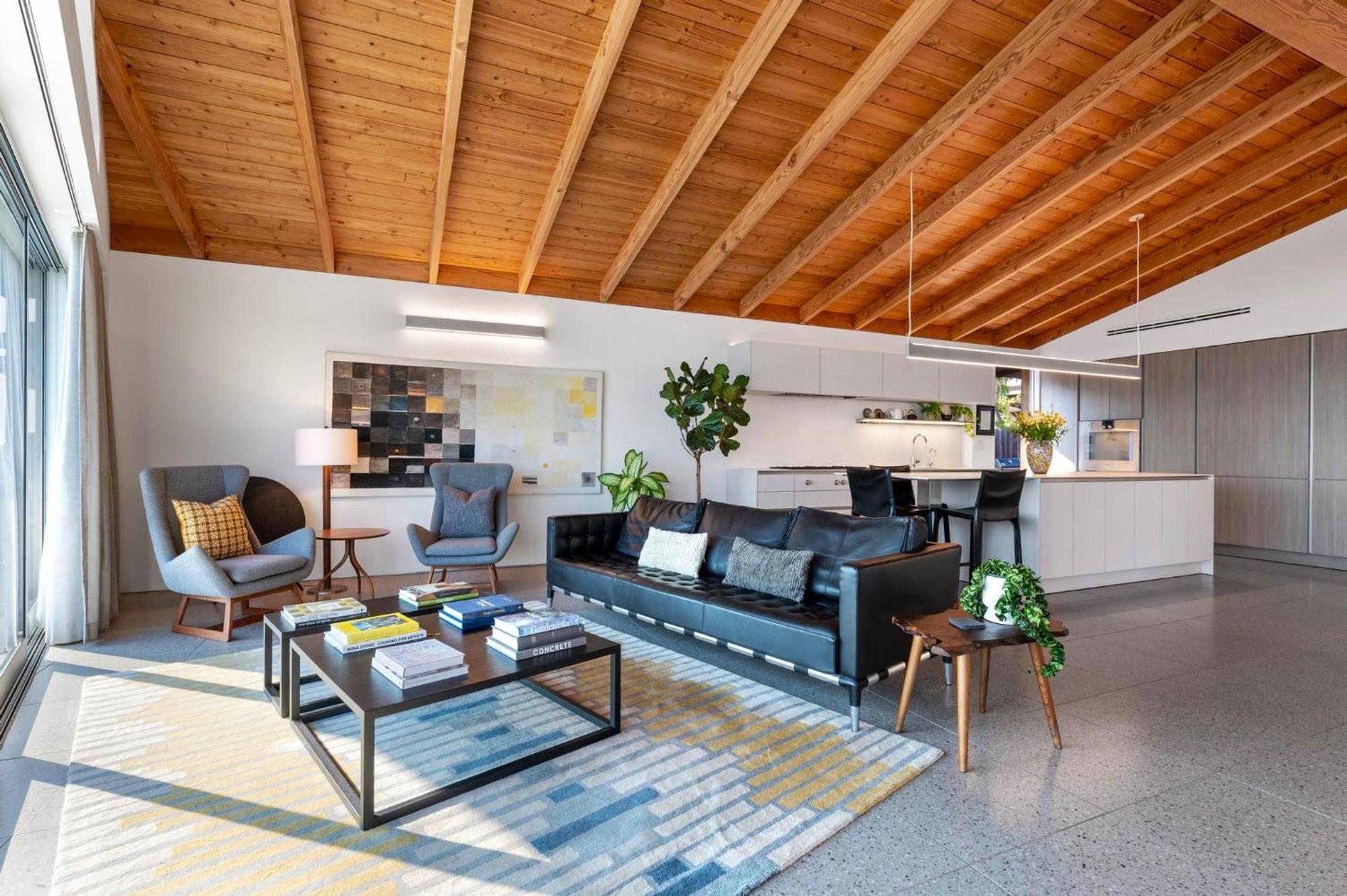B5407 Beachfront Modern San Diego